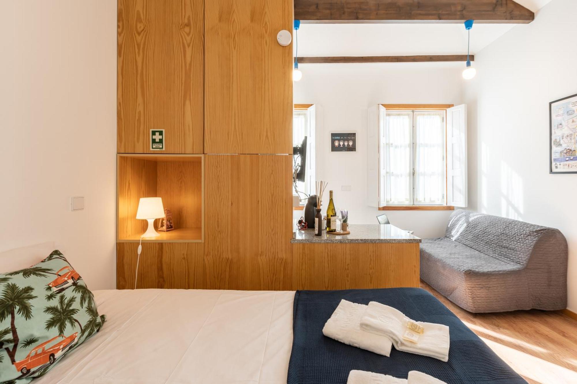 733 Costa Cabral Metro Residence Porto Zimmer foto