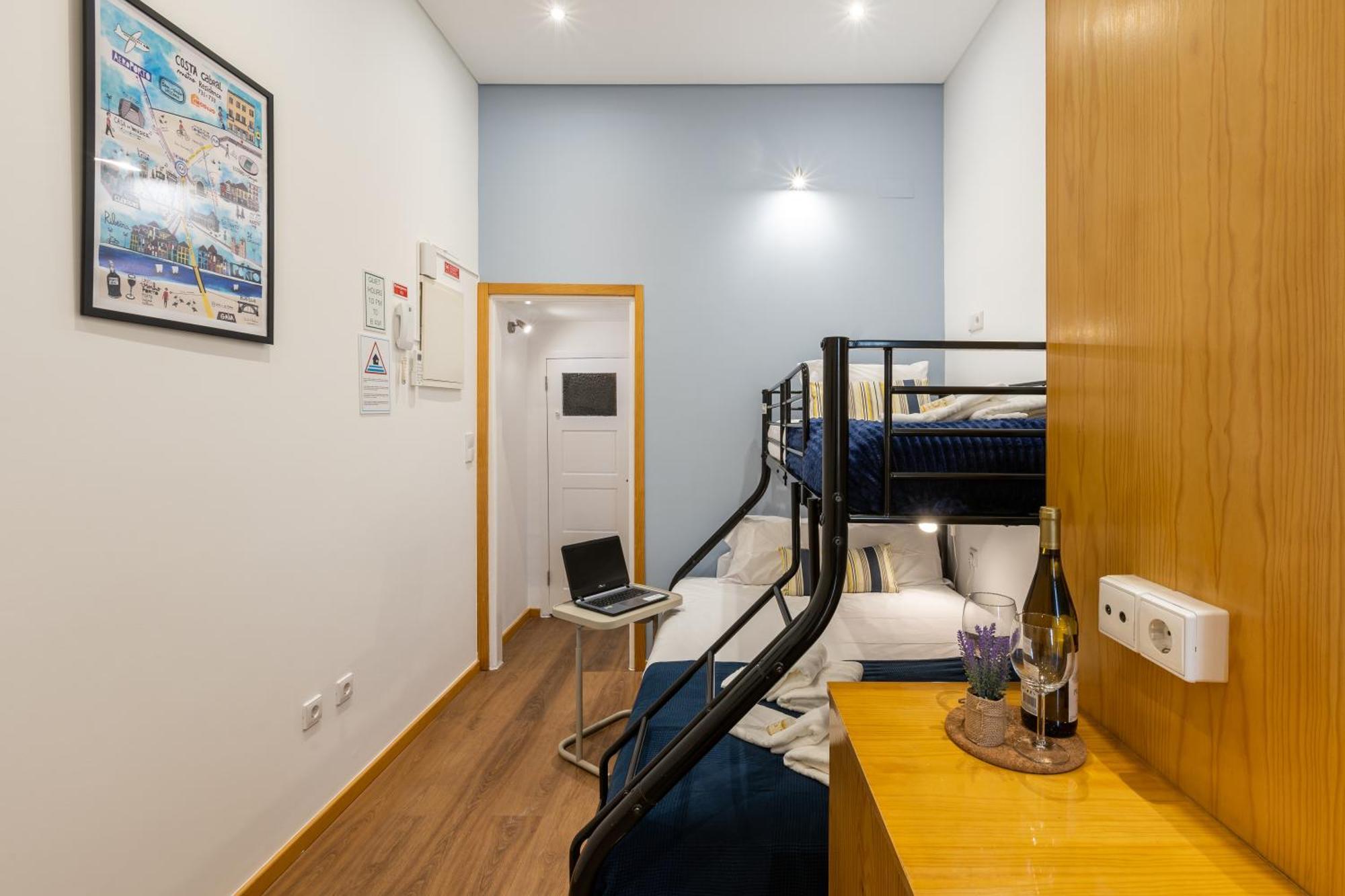 733 Costa Cabral Metro Residence Porto Zimmer foto